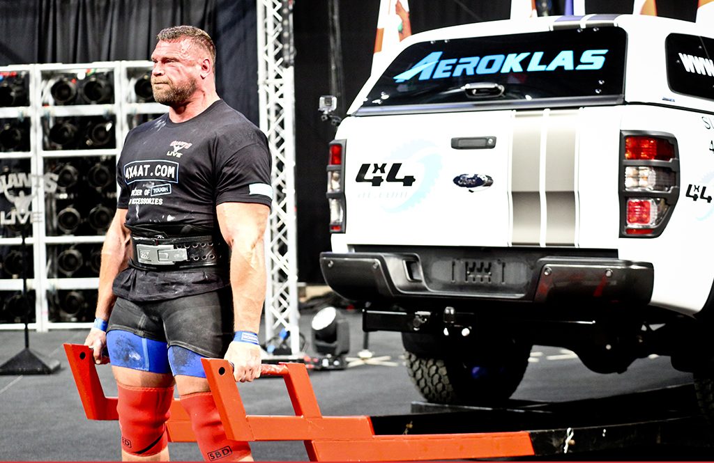 Britain's Strongest Man 2018 Event - Terry Holland Deadlifts the 4x4AT Ford Ranger Pickup At