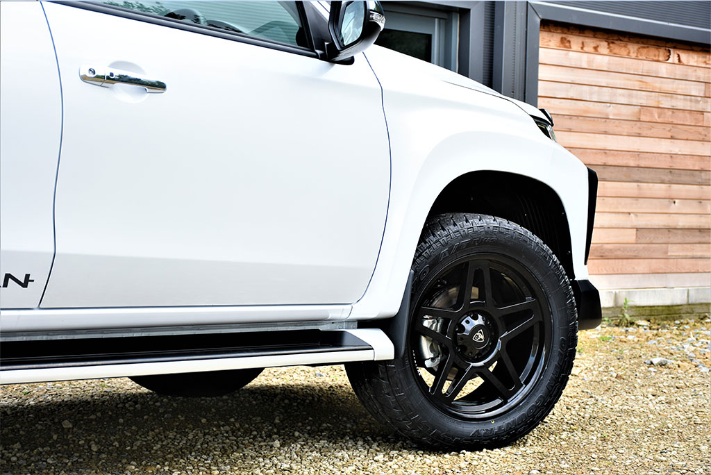 L200 Series 6 Predator Alloys