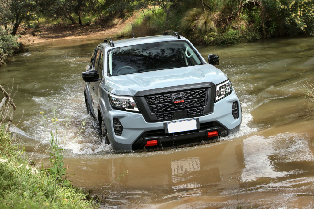 New Nissan Navara Pro-4X Front View