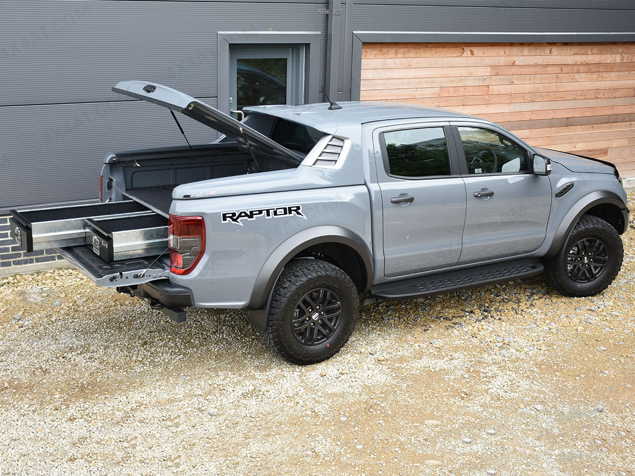 Ford Ranger Raptor 2019 On Alpha SCZ Sports Tonneau Cover 4x4AT