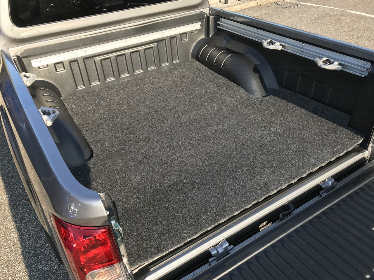 Bed mat for 2021 deals toyota tacoma