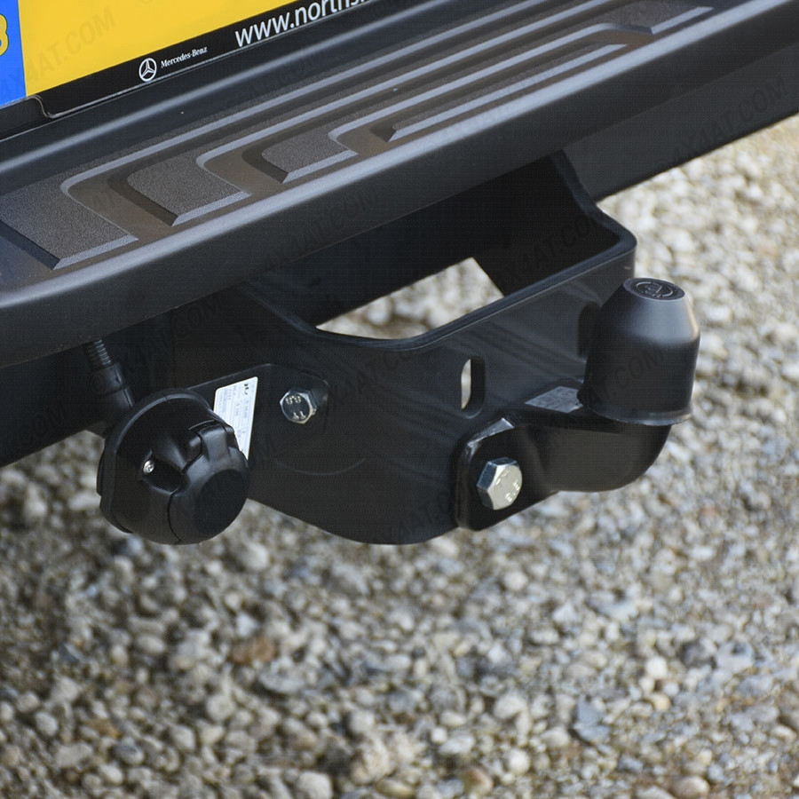 Mercedes benz store tow bar