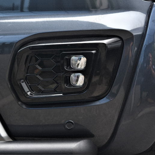 Ford Ranger Bumper Lights - Gloss Black Mesh with DRL lights