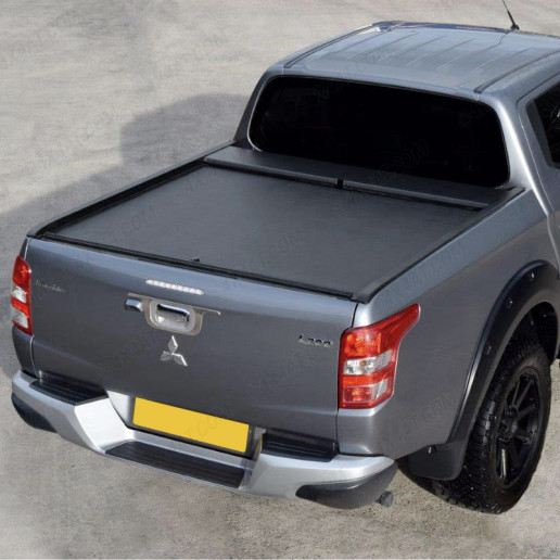 Roll N Lock Lid roll cover fitted to a Mitsubishi L200 Series 5