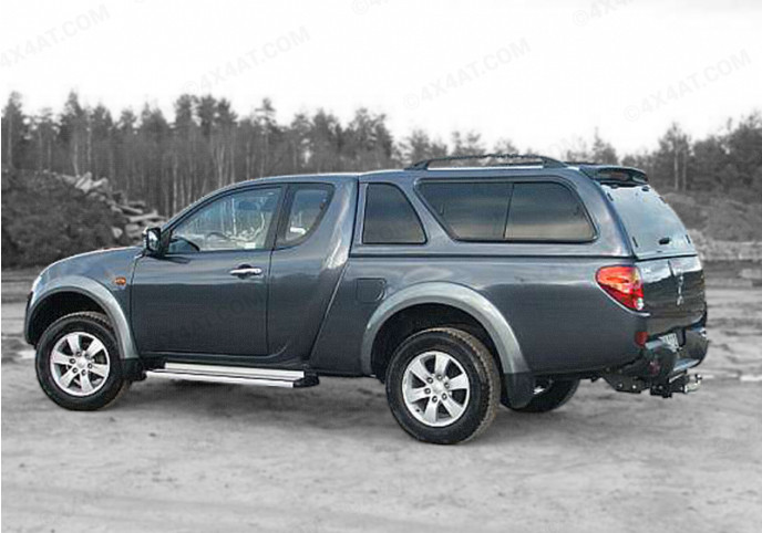 Mitsubishi L200 extra cab fitted with Carryboy Leisure truck top