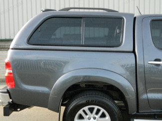 Carryboy 560 Leisure truck top on a Toyota Hilux double cab