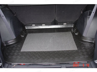 Mitsubishi Outlander 2007-2011 Tailored Boot Tray Cargo Liner