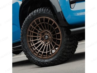 Unique carved spoke design
