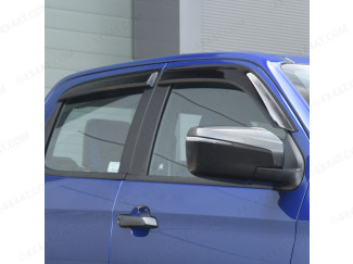  Dark smoke, tinted Isuzu D-Max 2012 on wind deflectors