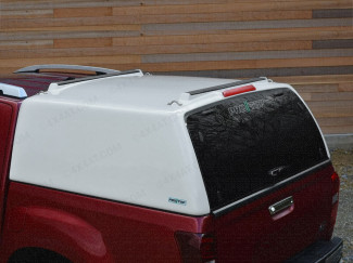 Isuzu D-Max Double Cab Pro//Top Tradesman Hard Top With Ladder On Roof - Rear Corner View