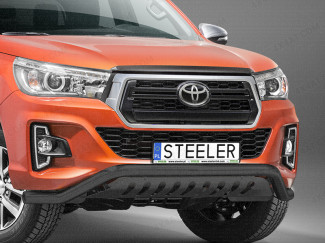 Toyota Hilux Invincible X Double Cab 2018 On Front Bar - Spoiler Bar With Axle Plate In Black