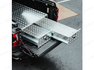 Aluminium toolbox with twin drawer storage system