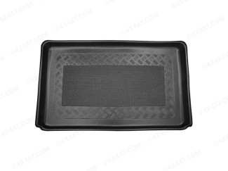 Tailored, fitted boot liner tray for the Renault Captur (2014 on) with anti-slip carpet, ribbed surface and lip, perfect for protecting the carpet area of your boot.