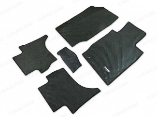 Rubber tailored mat set for the Mitsubishi L200 double cab