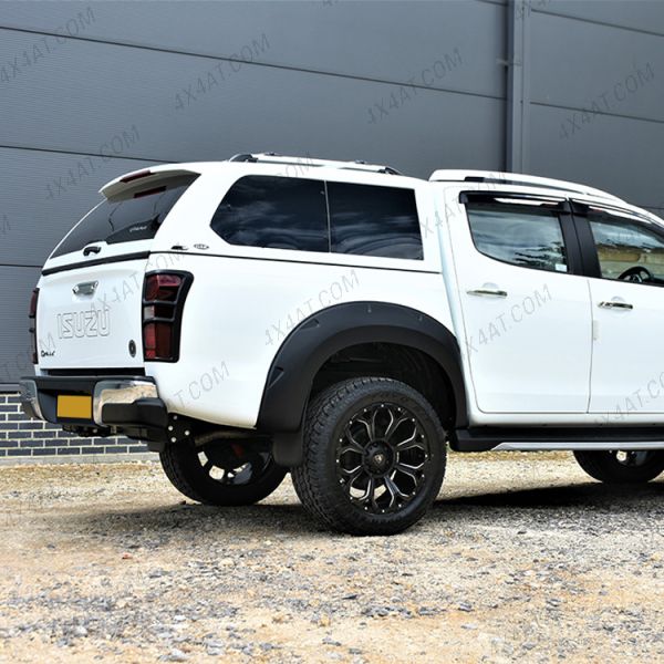 Ex-Demo Isuzu D-Max 2017-2020 Alpha GSE Hardtop in 529 Titanium Silver