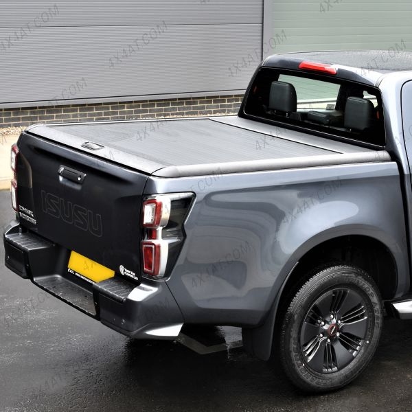 D-Max 2025- Mountain Top Roll Black With Roll Bar