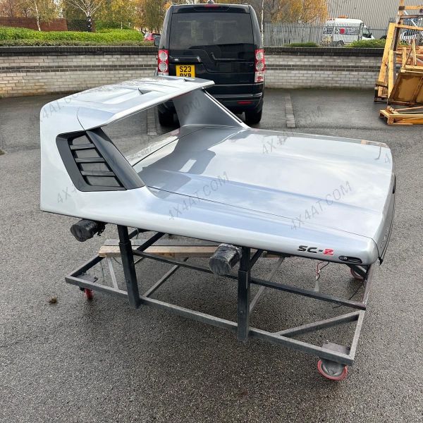 Ex-Demo Isuzu D-Max 2021-2024 Alpha SC-Z Sports Tonneau Cover in 568 Mercury Silver
