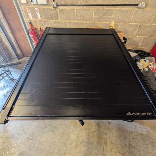Ex-Demo Ford Ranger 2023- Mountain Top EVOm Manual Roller Shutter