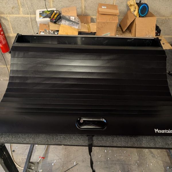 Mountain Top Red Rock for a Ford Ranger Wildtrak