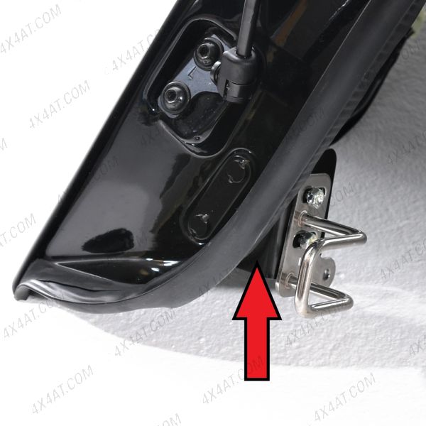 Mitsubishi GST2 Striker mounting Brackets (Pair)