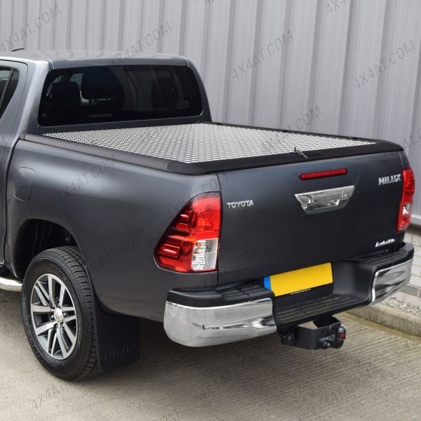Toyota Hilux Extra Cab without Ladder Rack Chequer Plate Tonneau Cover