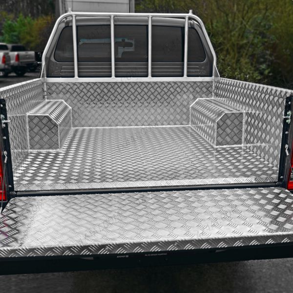Toyota Hilux 2005-2016 Double Cab Samson Chequer Bed Liner
