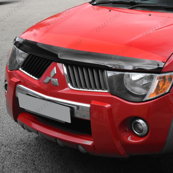 Mitsubishi L200 2005-2009 Bonnet Guard - Type 2 (Dark Smoke)