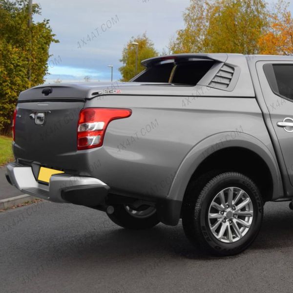Alpha SC-Z Sport tonneau cover for the Mitsubishi L200