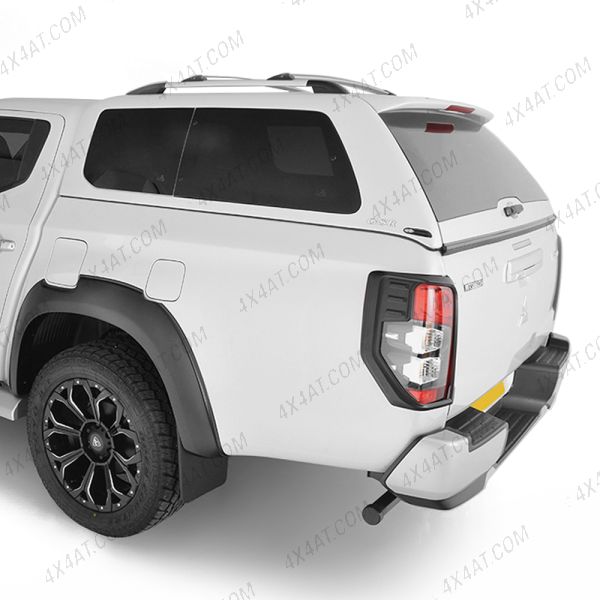 Mitsubishi L200 double cab fitted with an Alpha GSR canopy
