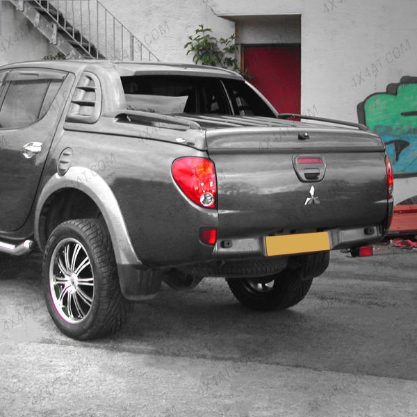 Mitsubishi L200 2005-2015 Alpha SC-R Sports Tonneau Cover in A67 Grey