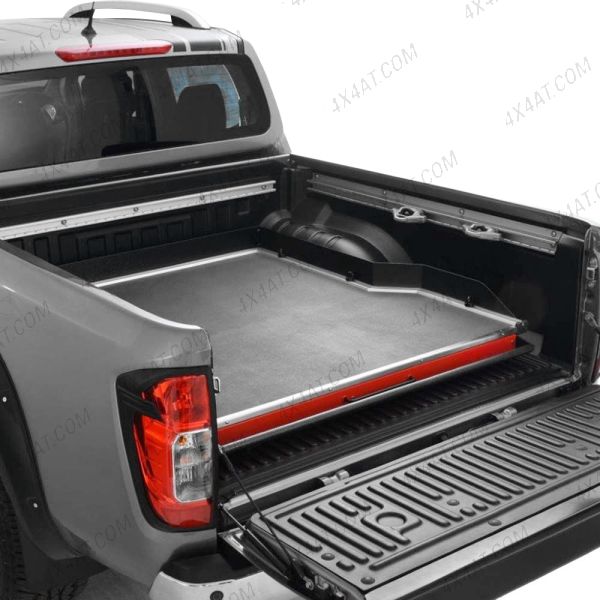 Navara D40 fitted with Rhino Sliding Tray
