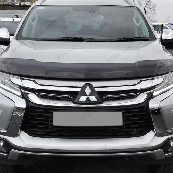 Mitsubishi Shogun Sport 2016- Dark Smoke Bonnet Protector
