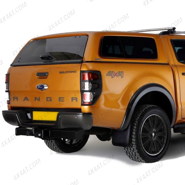 Windowed leisure canopy fitted to Ford Ranger double cab