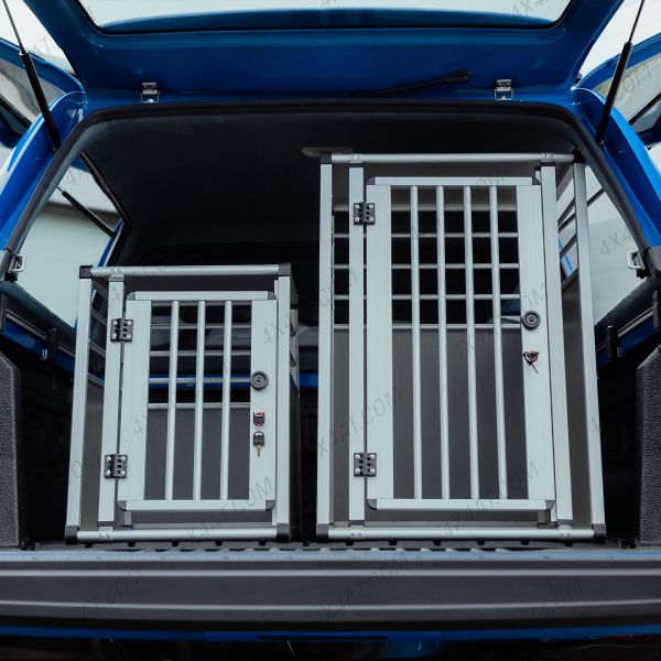 Dog box for pickup truck bed