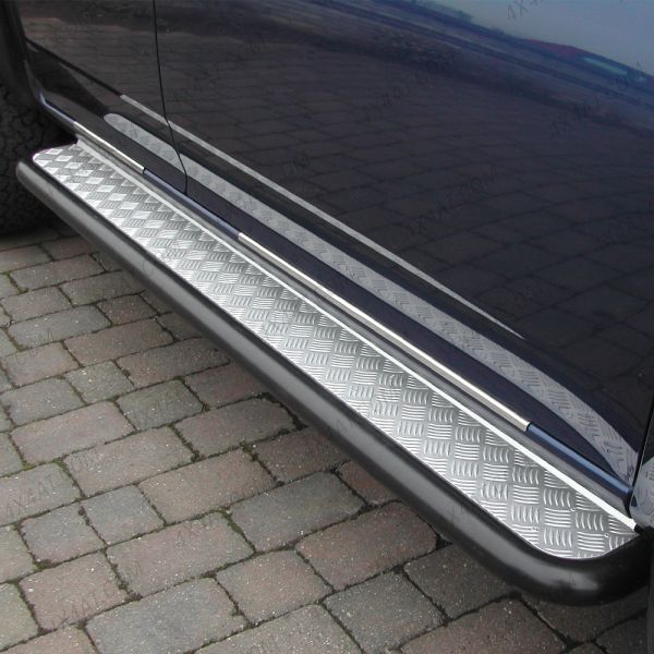 Isuzu TFS Mk1 Mk2 Mk3 Side Steps High-Quality