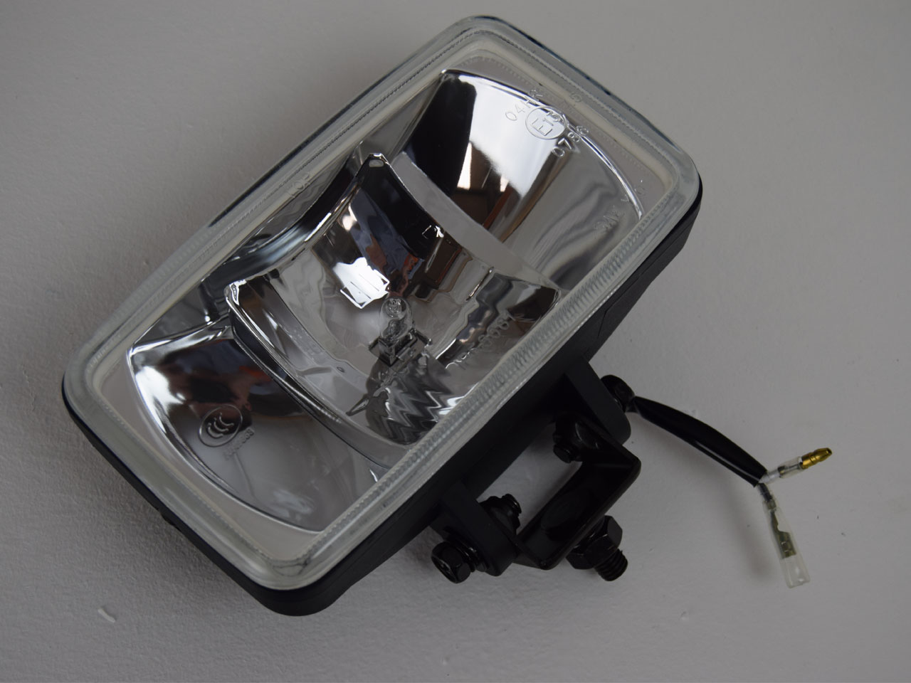 IPF 868 Rectangular Driving Spot Lamps | 4x4AT