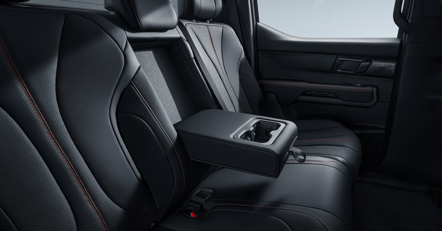 BYD Shark luxury interior - rear seats