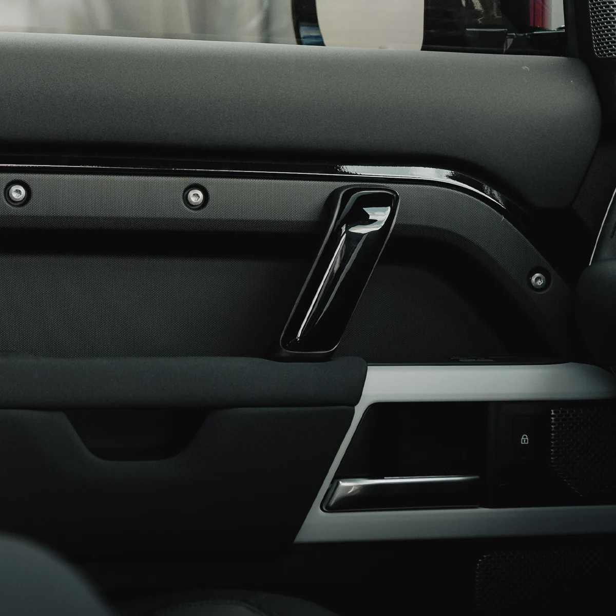 Defender 110 Interior Body Kit Upgrades