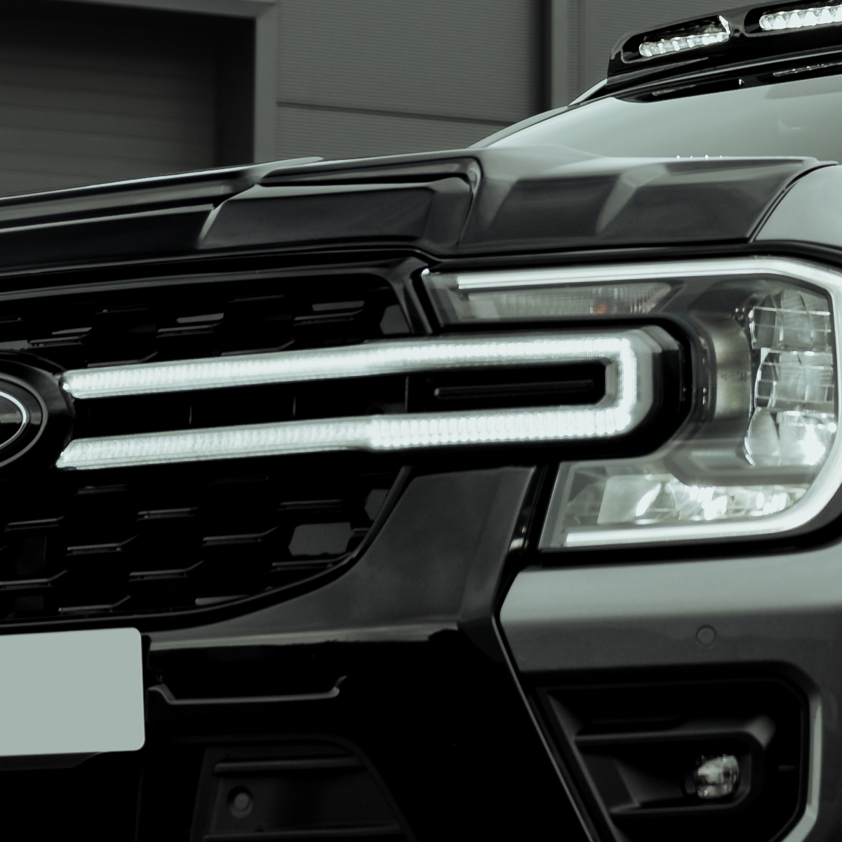 Dynamic Sweeping Grille Upgrade for Ford Ranger 2023+