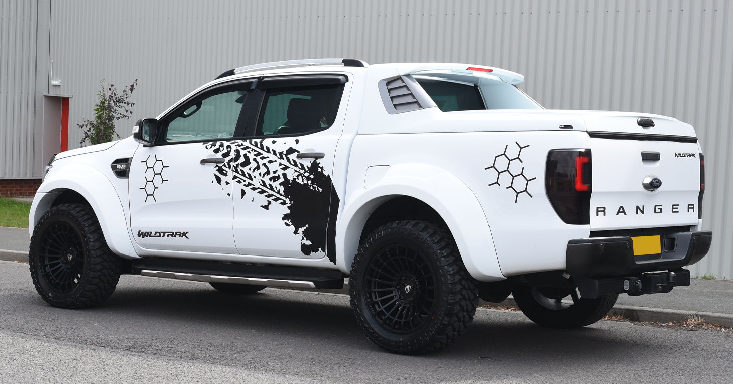 Alpha SC-Z Sports Lid - For A Great Looking Pickup Truck