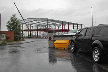 4x4AT Meridian Park Warehouse And Showroom Construction in August 2006