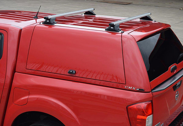 Alpha CMX canopy in Red Z10 fitted to a Nissan Navara NP300