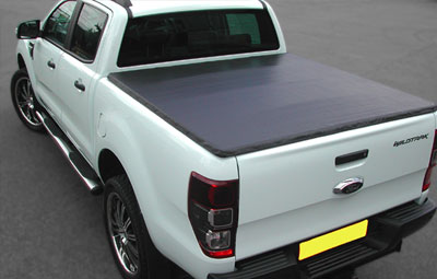 Ford Wildtrak with soft hidden snap tonneau cover