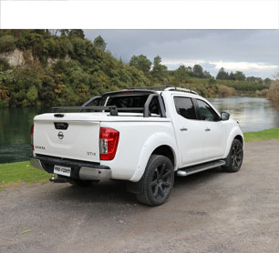 Nissan Navara with Tech2 Sport Lid