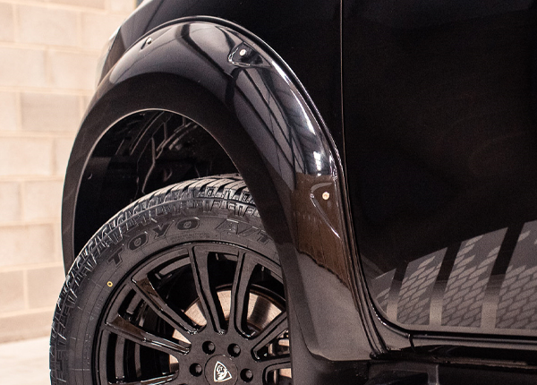 Colour coded wheel arches for Nissan Navara NP300