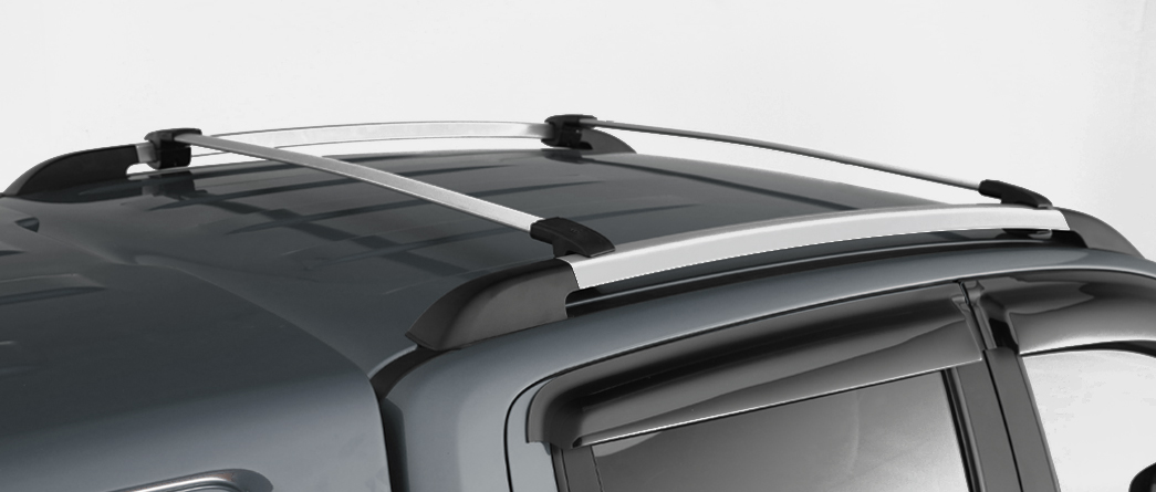 Roof cross bars for vehicles and pickup trucks